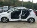 Hyundai I30 1.6 crdi, снимка 3