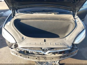Tesla Model X 60D/70D/75D/90D, снимка 10