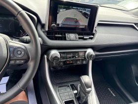 Toyota Rav4 XLE * ПАНОРАМА * 2 КЛЮЧА * CARFAX, снимка 8
