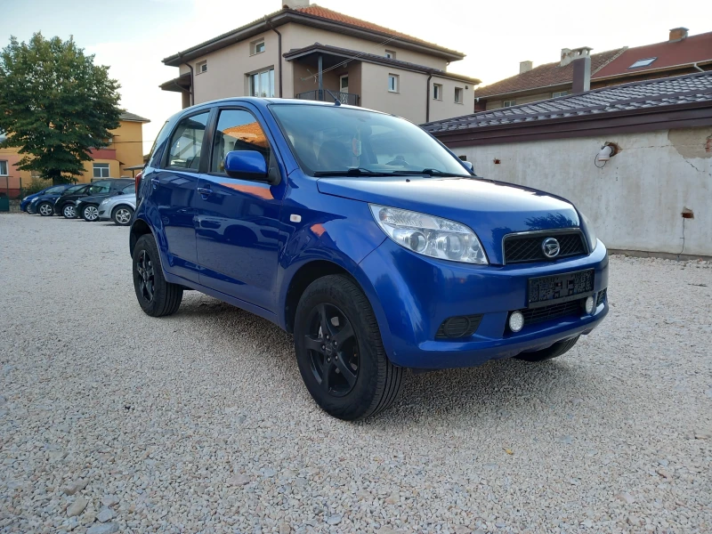 Daihatsu Terios 1.5i 4x4 климатик, снимка 1 - Автомобили и джипове - 47971111