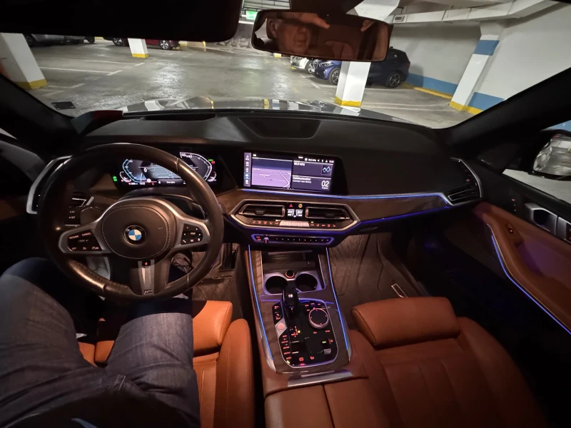 BMW X5 xDrive 40i/ M-Sport Individual/ Laser/Ниво, снимка 7 - Автомобили и джипове - 51215452
