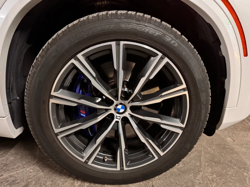 BMW X5 xDrive 40i/ M-Sport Individual/ Laser/Ниво, снимка 12 - Автомобили и джипове - 51215452