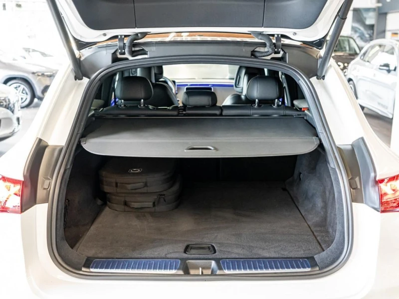 Mercedes-Benz EQE 350+ SUV AMG NIGHT PANO LED 360 BURMESTER , снимка 12 - Автомобили и джипове - 51508920