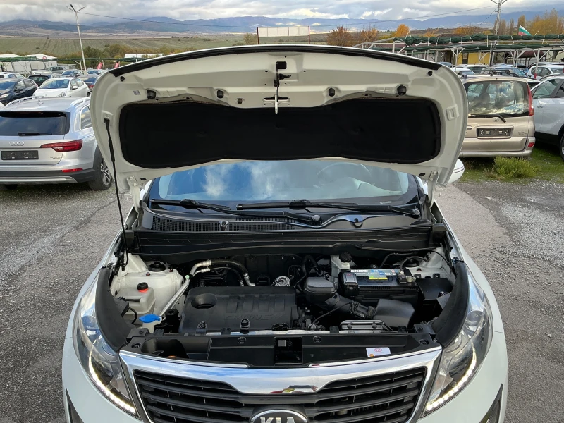 Kia Sportage 1.7 CRDI, снимка 8 - Автомобили и джипове - 52202184