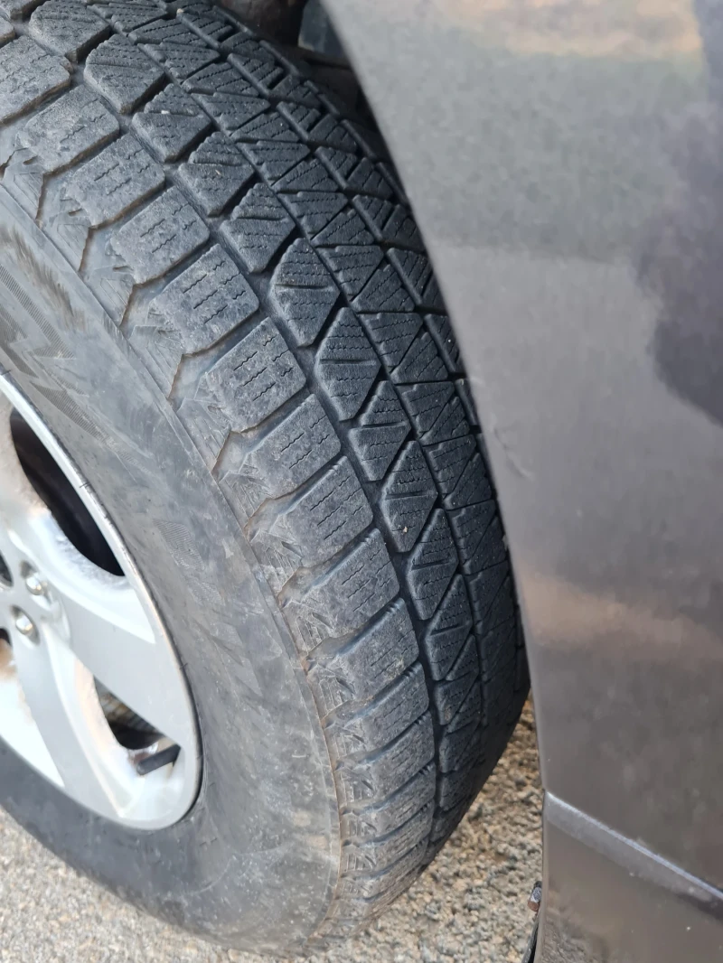 Suzuki Grand vitara 1.9 DDIS 129к.с.2011г , снимка 11 - Автомобили и джипове - 52295429