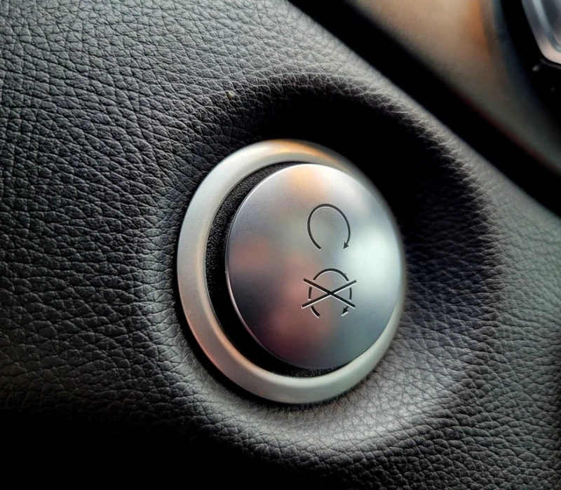 Mercedes-Benz GLA * 250 * CARFAX * БЕЗ ПЪРВОНАЧАЛНА ВНОСКА, снимка 17 - Автомобили и джипове - 52778678