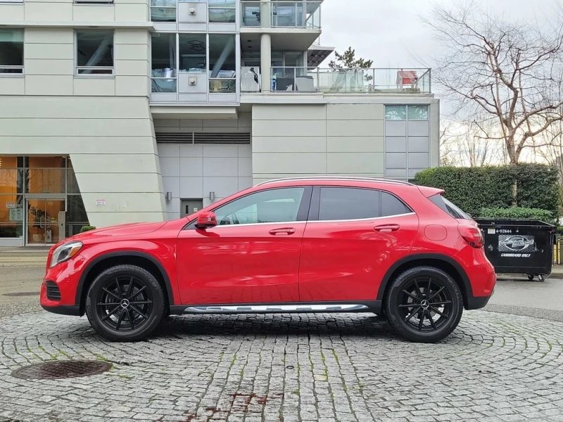 Mercedes-Benz GLA * 250 * CARFAX * БЕЗ ПЪРВОНАЧАЛНА ВНОСКА, снимка 2 - Автомобили и джипове - 52778678