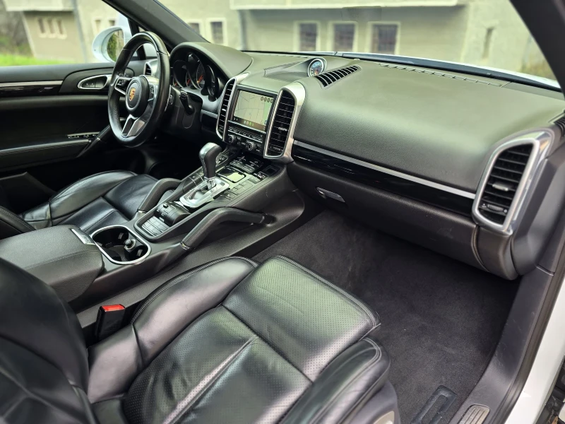 Porsche Cayenne 4.2D GTS Packet, снимка 10 - Автомобили и джипове - 53454417