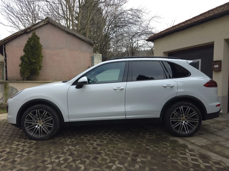 Porsche Cayenne 4.2D GTS Packet, снимка 4 - Автомобили и джипове - 53454417