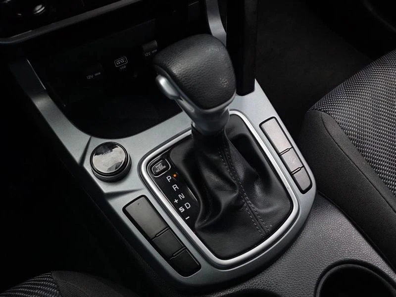 Kia Seltos 1.6 Automatic, снимка 9 - Автомобили и джипове - 55891698