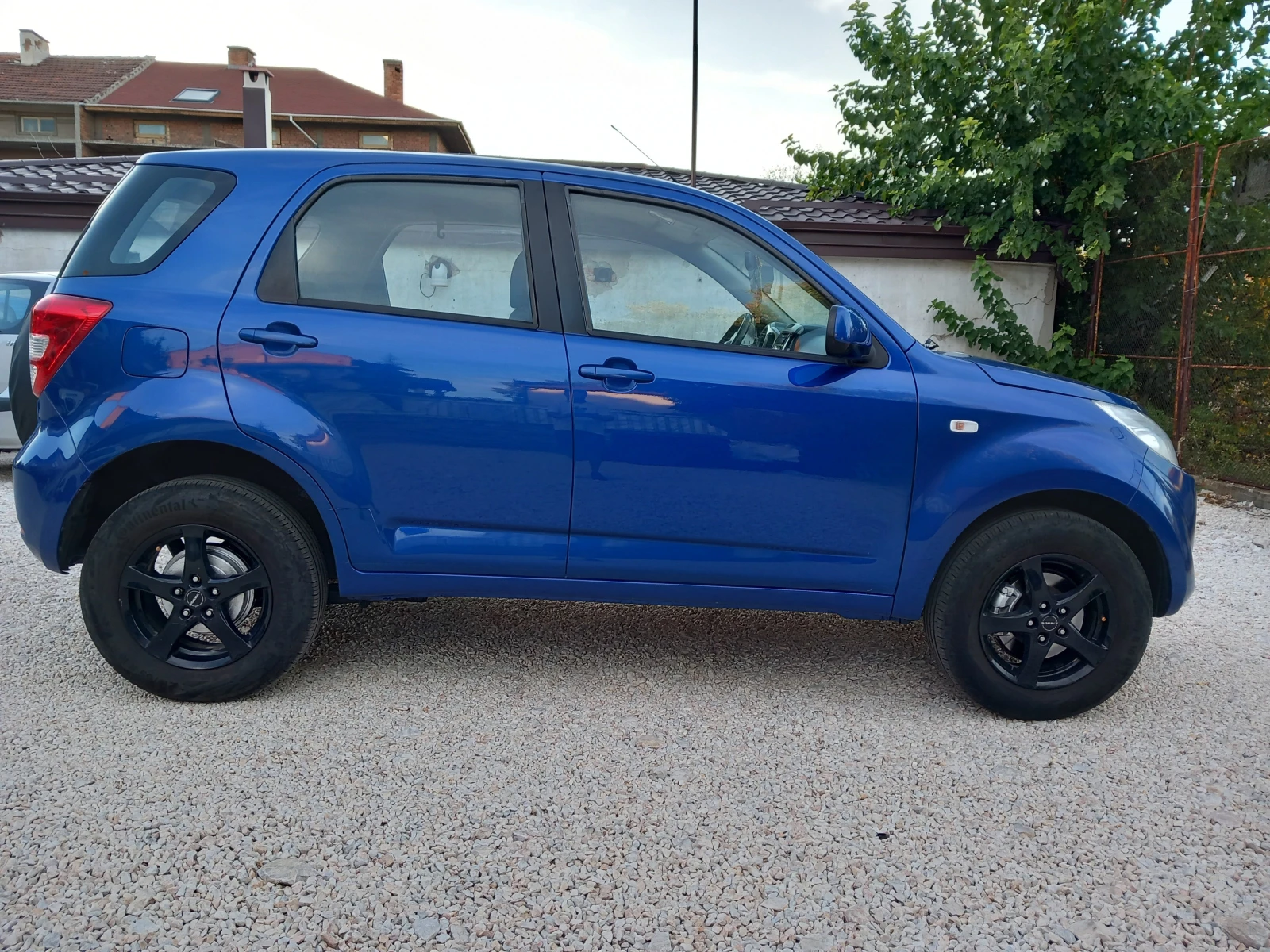 Daihatsu Terios 1.5i 4x4 климатик - изображение 2