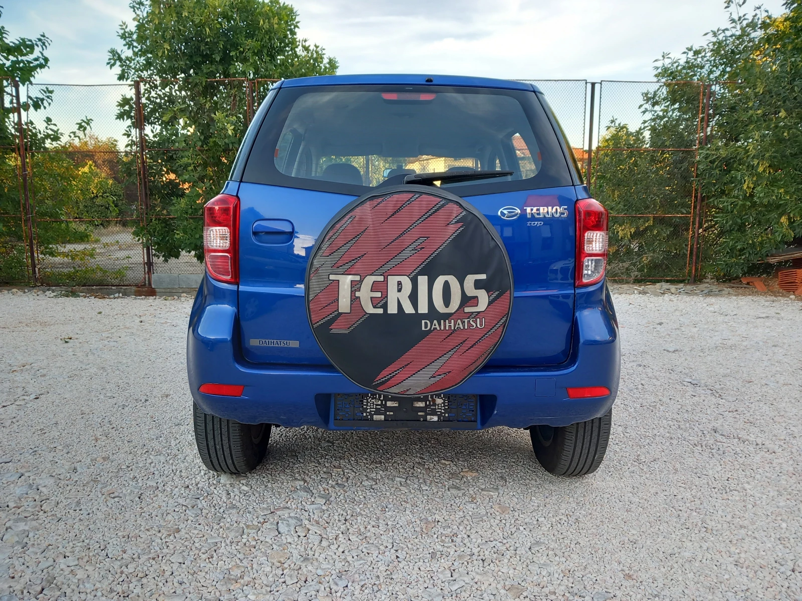 Daihatsu Terios 1.5i 4x4 климатик - изображение 4