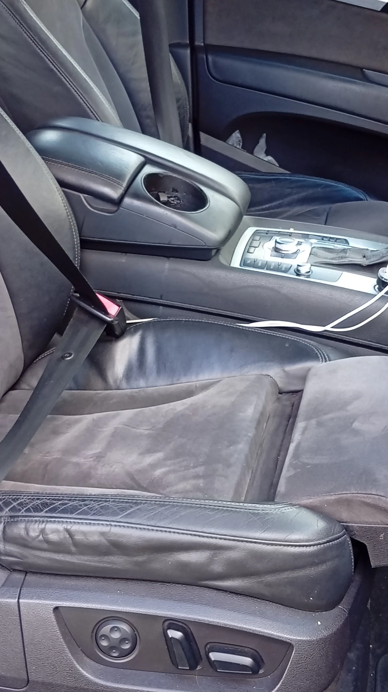 Audi Q7 | Mobile.bg   11