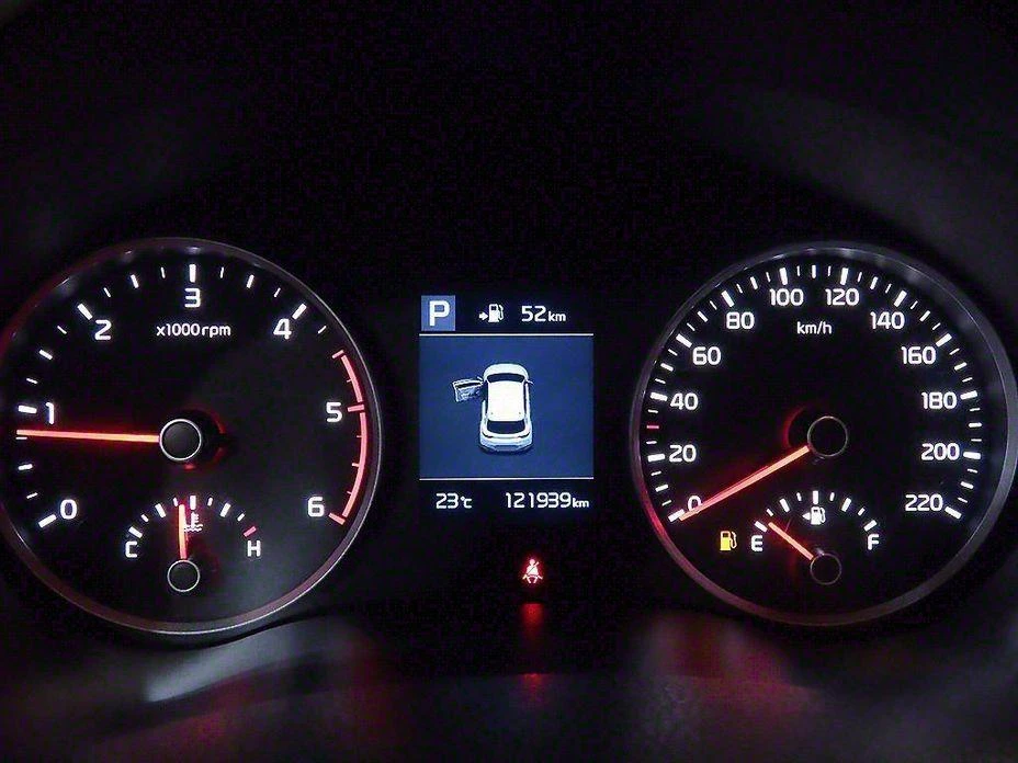 Kia Stonic Diesel 1.6 Trendy * -   *  | Mobile.bg   9