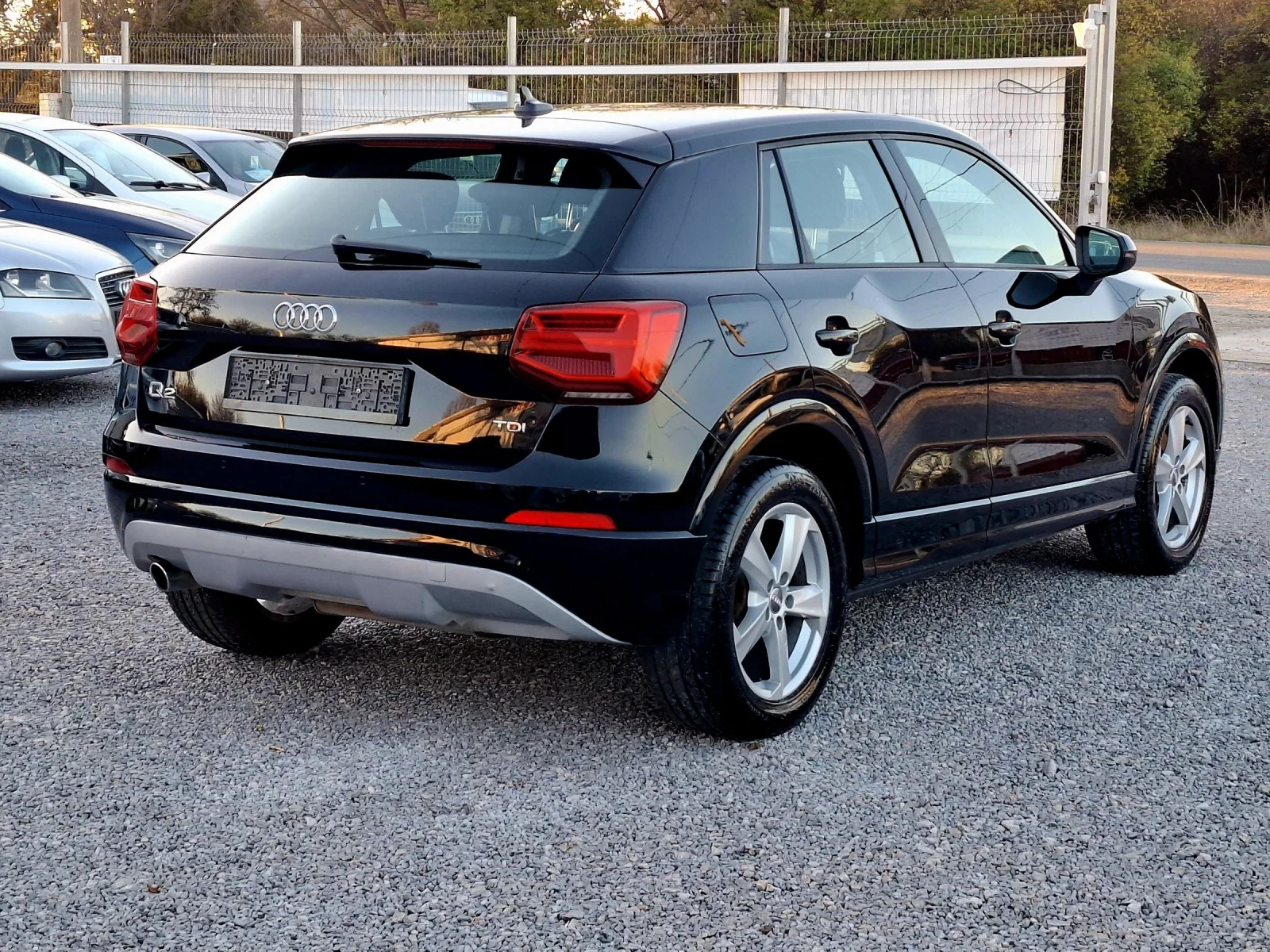 Audi Q2 Led/Lane assist/Distronic | Mobile.bg   8