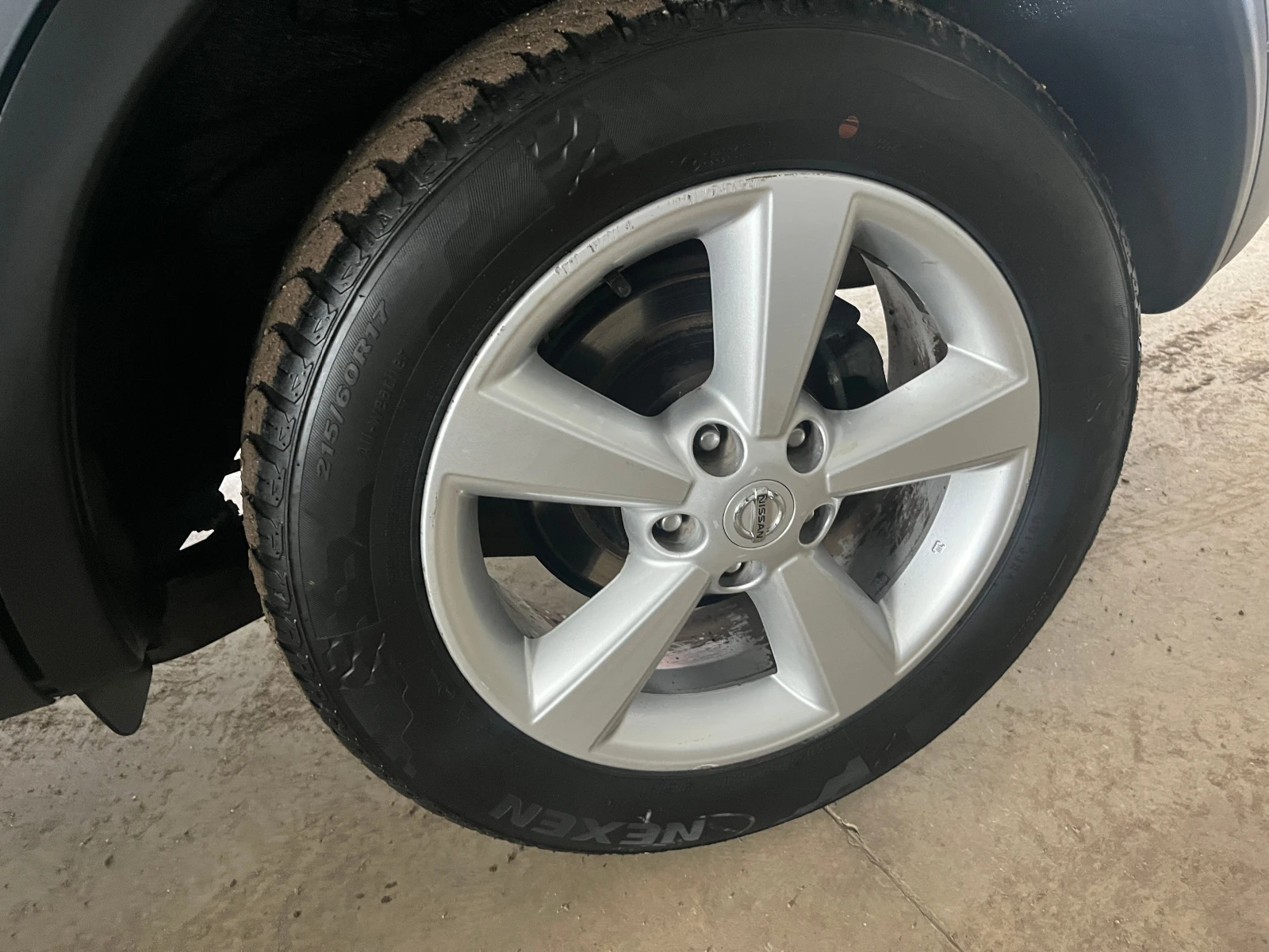 Nissan Qashqai 2.0 ������ �������� 127 000 �� ! | Mobile.bg � ����������� 17