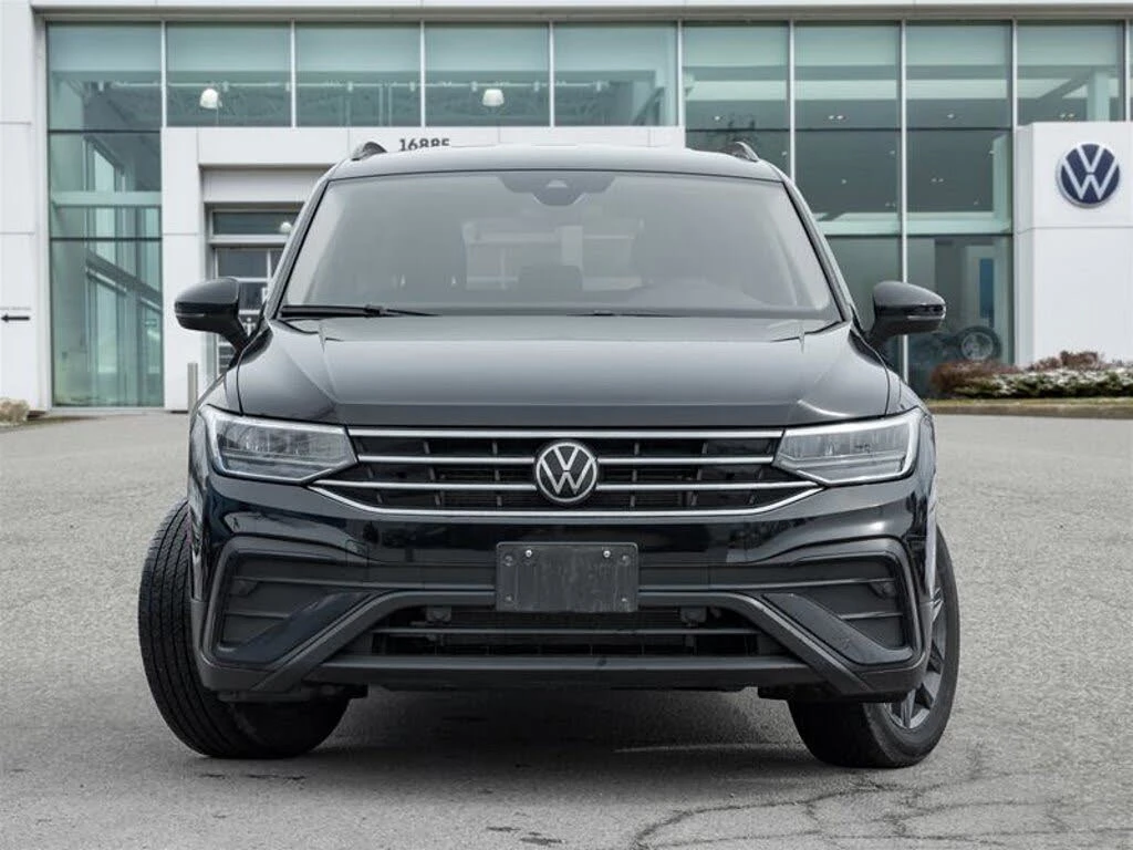 VW Tiguan Comfortline* 4Motion* АвтоКредит* (ЦЕНА ДО БГ), снимка 2 - Автомобили и джипове - 53830679