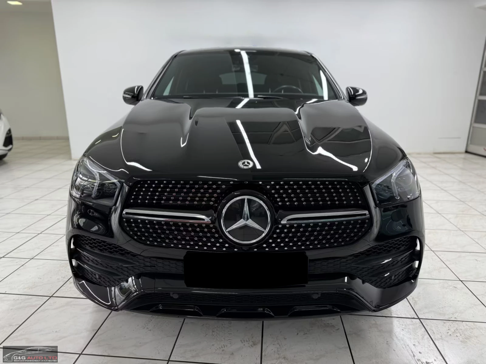 Mercedes-Benz GLE 350 d/4MATIC/272HP/COUPE/AMG/NIGHT/BURM/CAM/NAVI/987g, снимка 2 - Автомобили и джипове - 53999327
