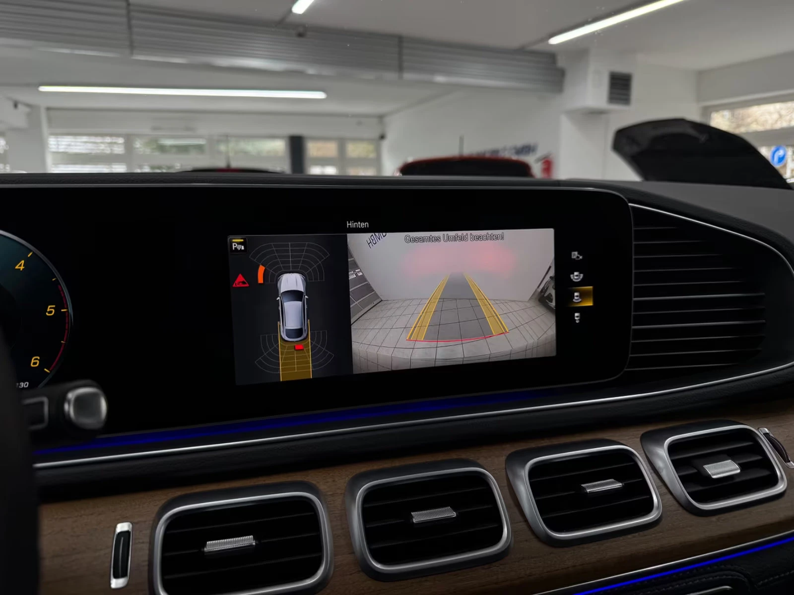 Mercedes-Benz GLE 350 d/4MATIC/272HP/COUPE/AMG/NIGHT/BURM/CAM/NAVI/987g, снимка 8 - Автомобили и джипове - 53999327