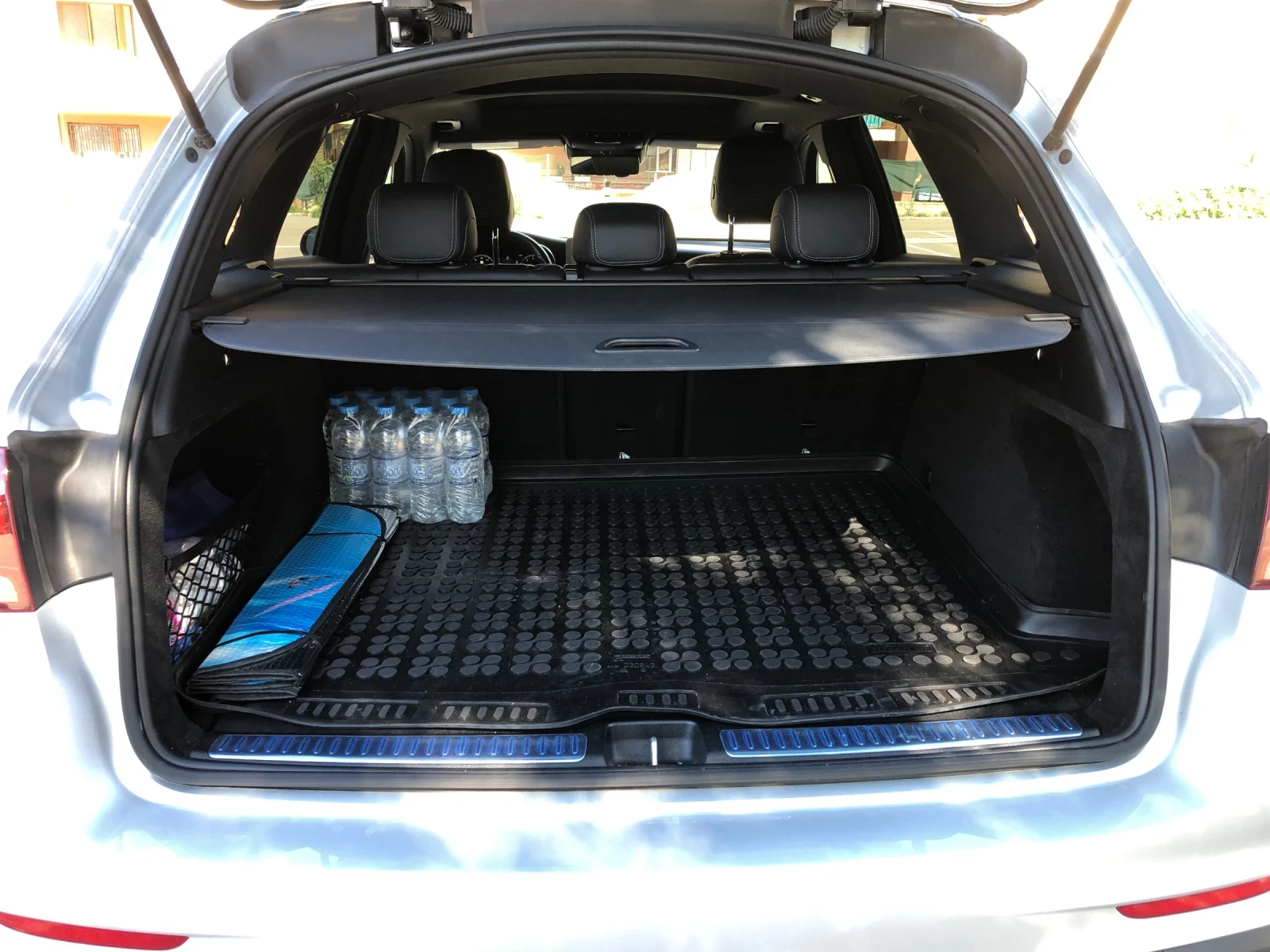 Mercedes-Benz GLC 300 AMG Line, снимка 8 - Автомобили и джипове - 55657359