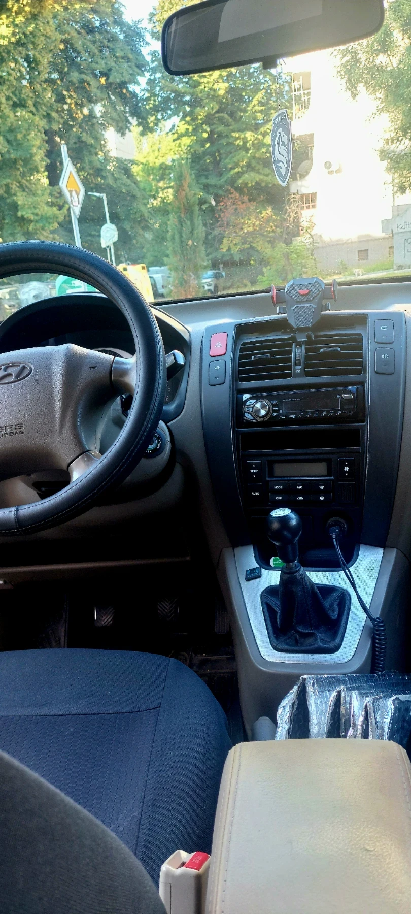 Hyundai Tucson, снимка 6 - Автомобили и джипове - 55834663
