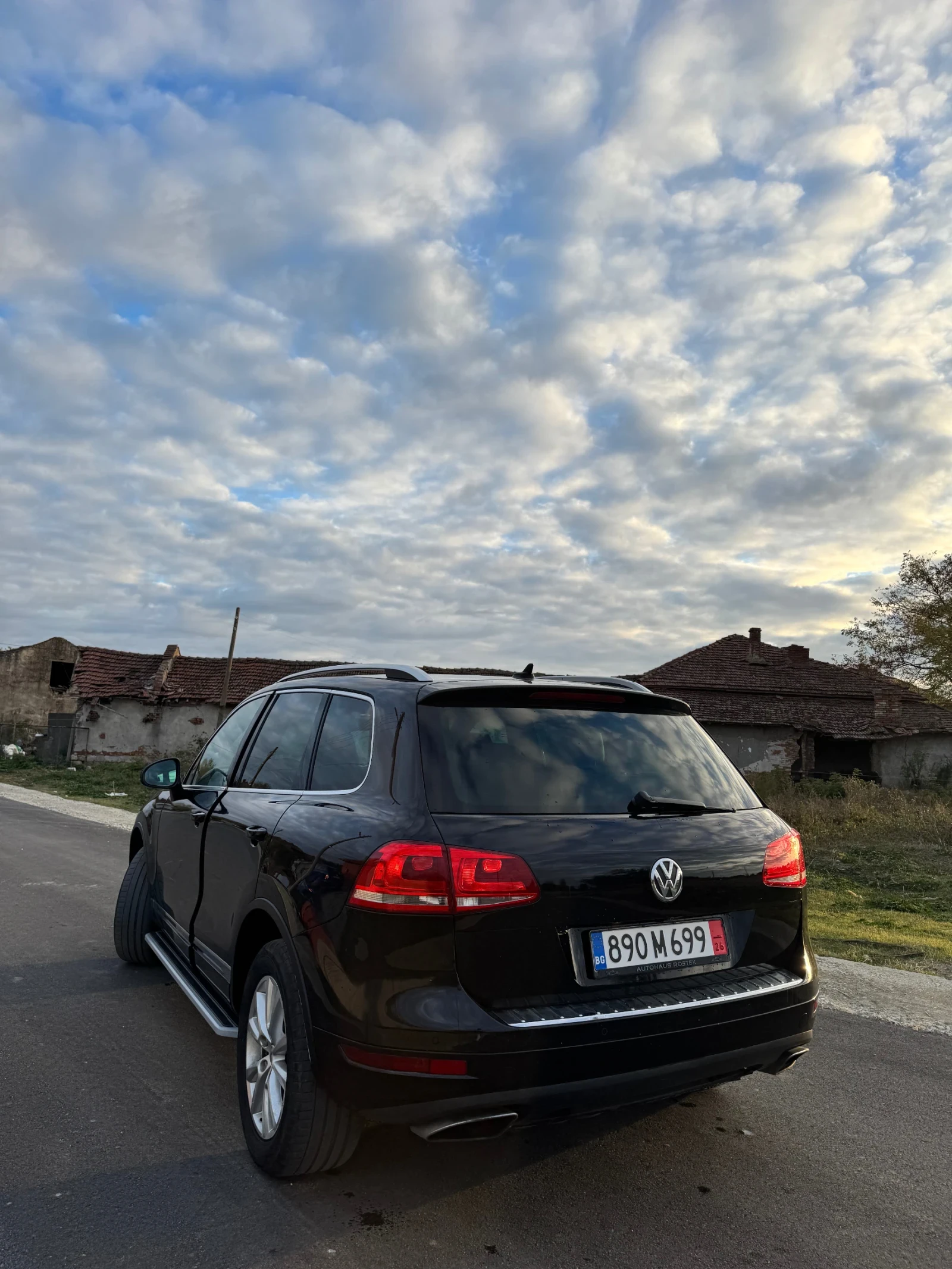 VW Touareg, снимка 5 - Автомобили и джипове - 56551162