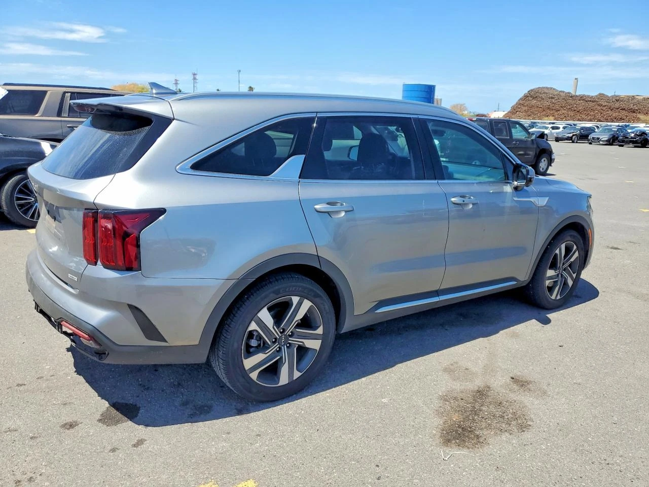 Kia Sorento 1.6l Sxp, снимка 3 - Автомобили и джипове - 56664312