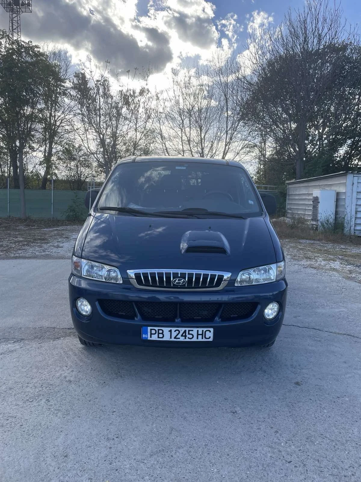 Hyundai H1 2, 5 CRDI-КЛИМАТИК - изображение 10