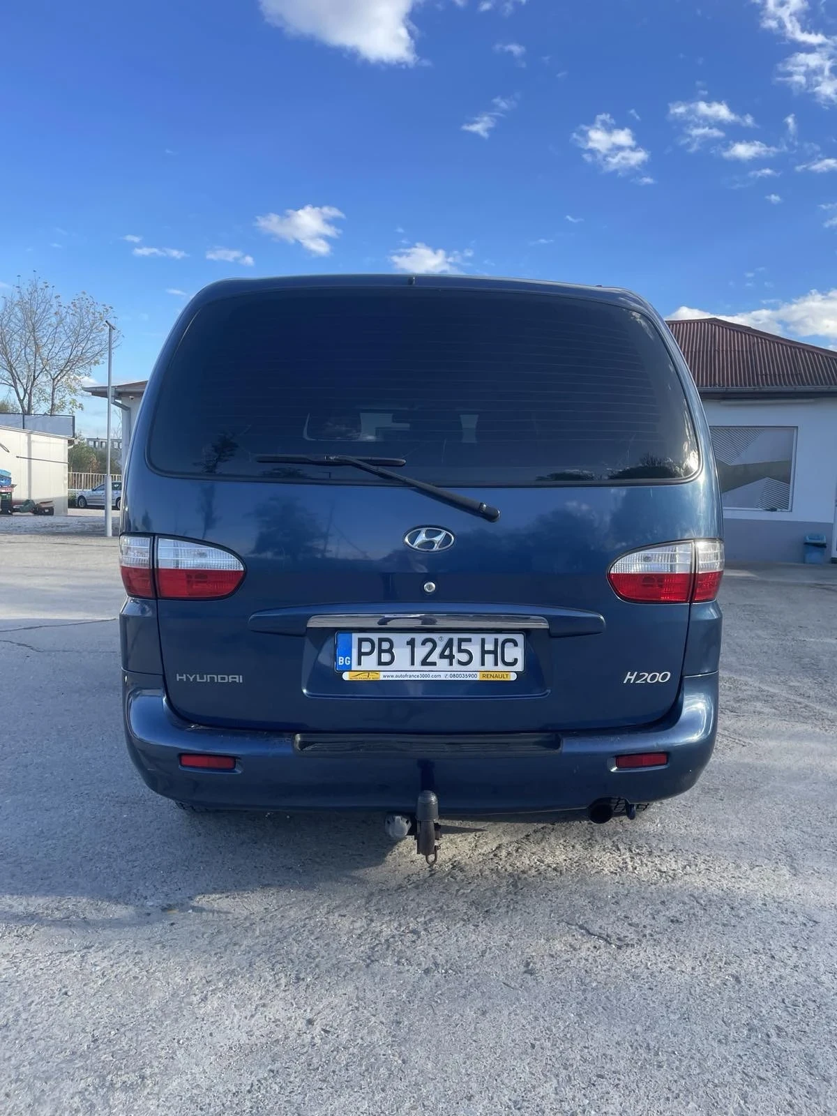 Hyundai H1 2, 5 CRDI-КЛИМАТИК - изображение 2