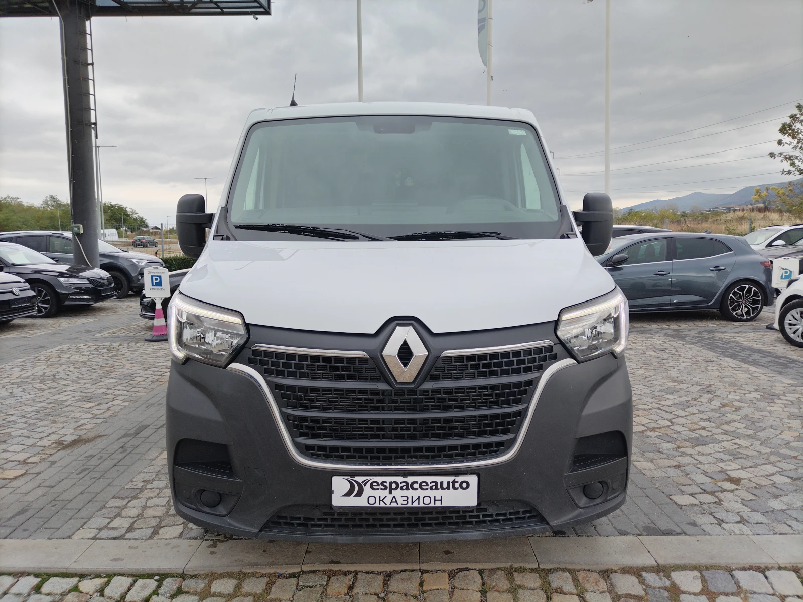 Renault Master 2.3 dCi/135к.с/L1H1 - изображение 2