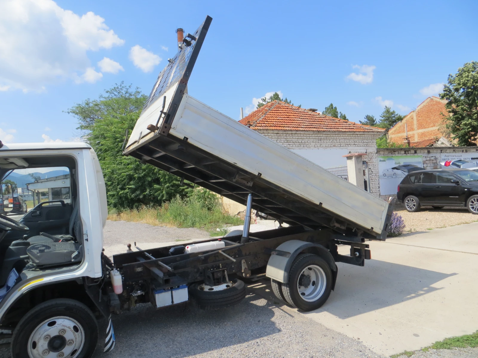 Isuzu Npr 3.0D САМОСВАЛ-N1-СЕРВИЗНА ИСТОРИЯ!!, снимка 9 - Камиони - 55127845