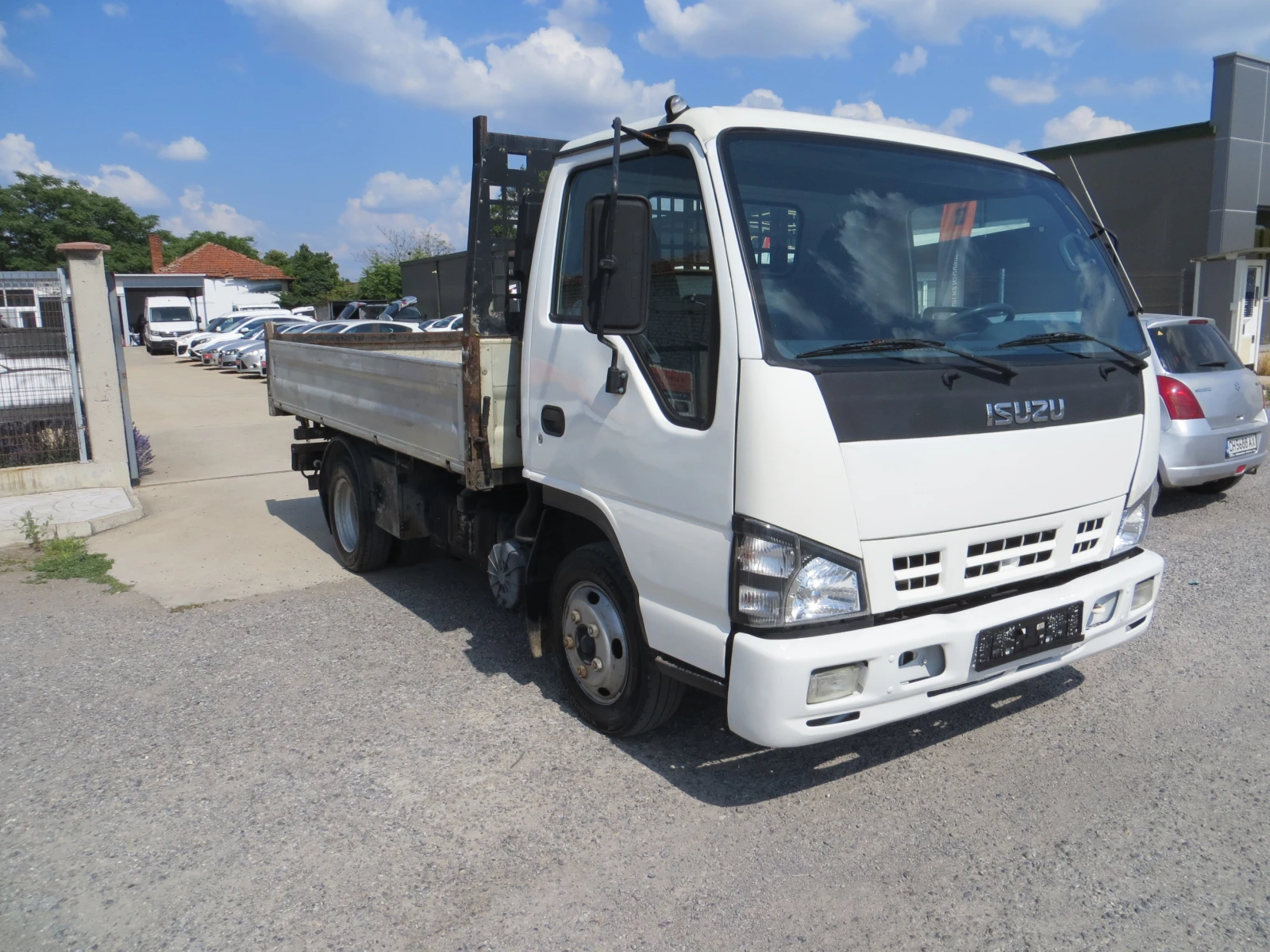 Isuzu Npr 3.0D САМОСВАЛ-N1-СЕРВИЗНА ИСТОРИЯ!!, снимка 2 - Камиони - 55127845