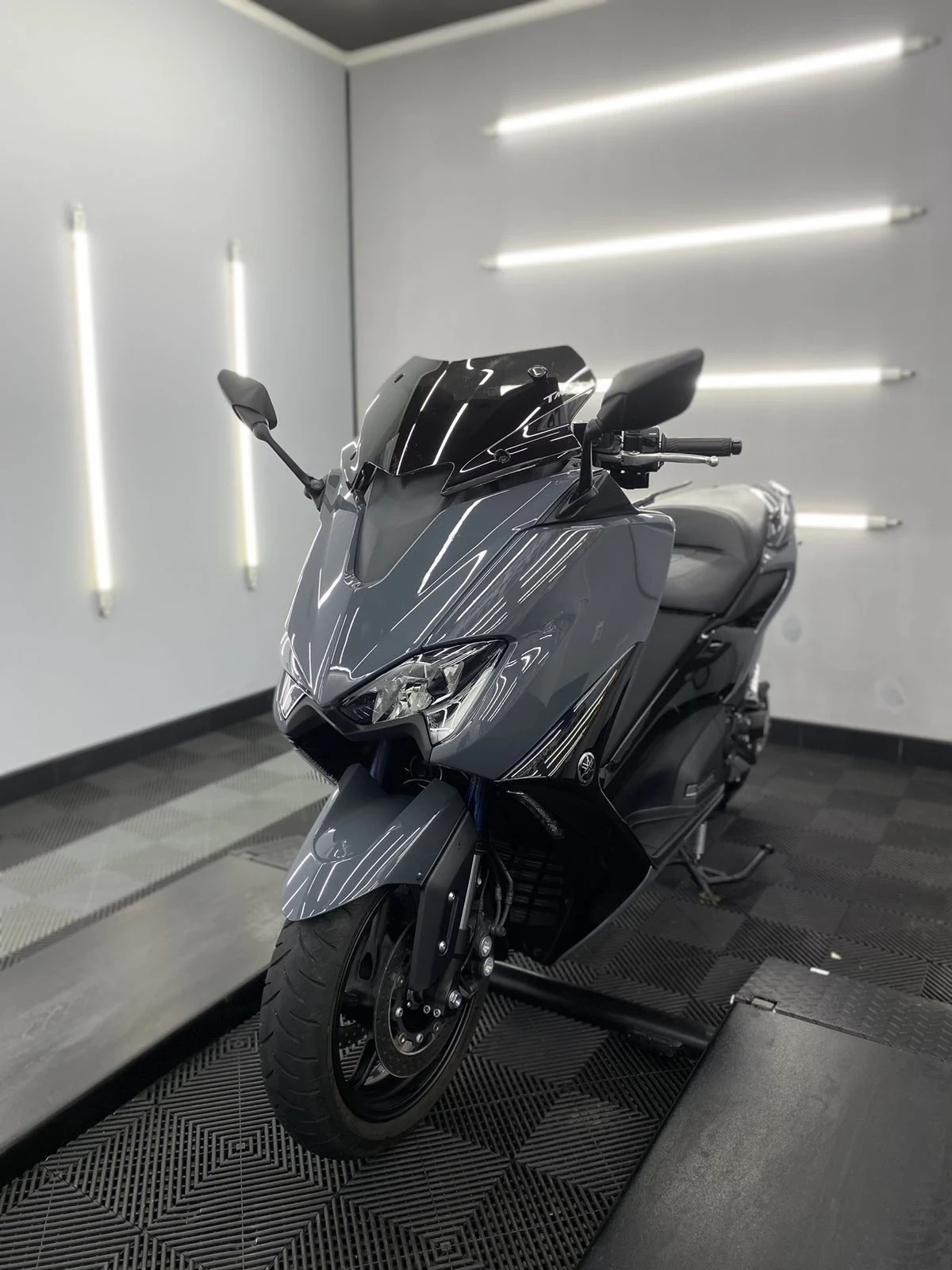 Yamaha T-max Tech Max 560/Akrapovic - изображение 7