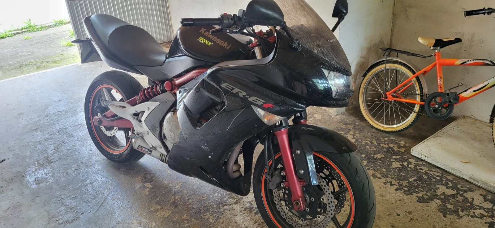 Kawasaki ER