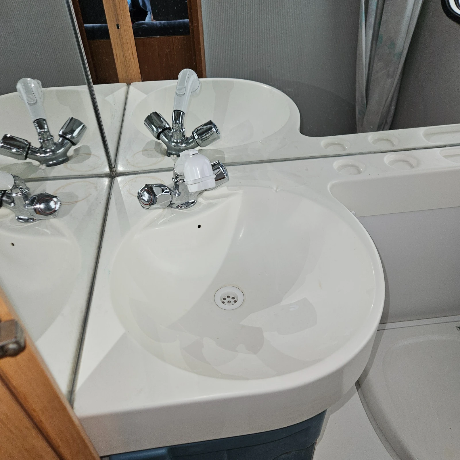 ������ Fiat Knaus | Mobile.bg � ����������� 14