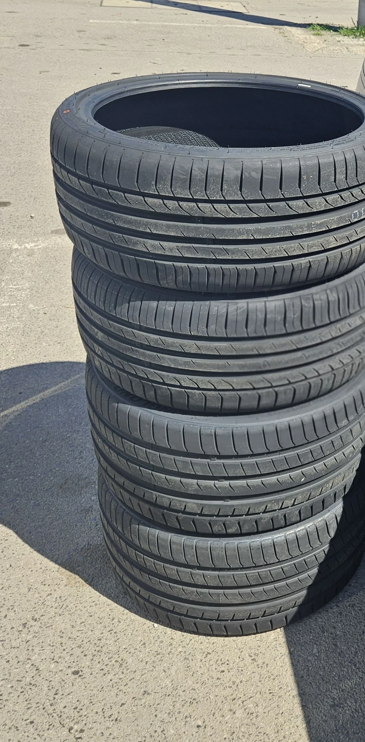 Гуми с джанти Други 225/35R19, снимка 6 - Гуми и джанти - 54553118