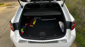 Toyota Corolla Touring Sport 1.2T 6MT, снимка 13