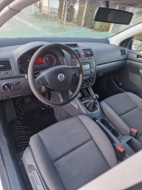 VW Golf - 2400 € / 4693.99 лв. - 39109444 8