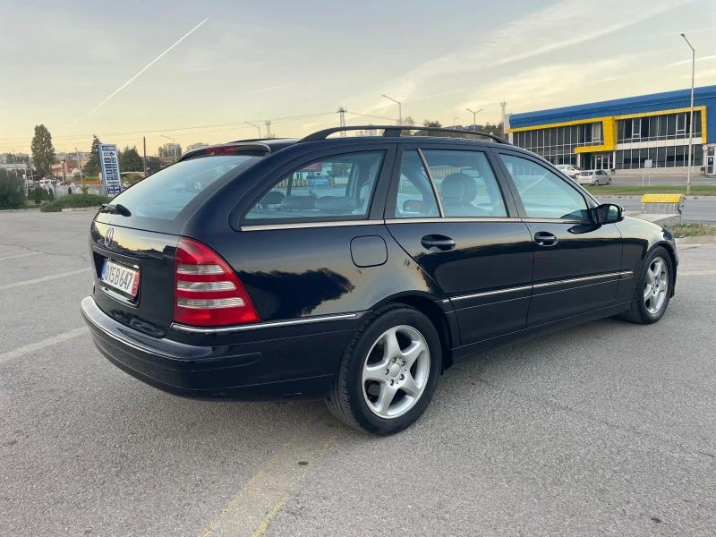 Mercedes-Benz C 220 NAVI-КОЖЕН САЛОН, снимка 5 - Автомобили и джипове - 47696428