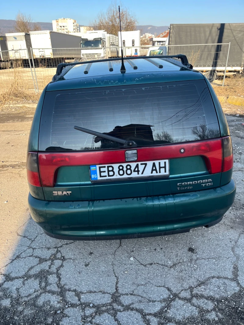 Seat Cordoba 1.9TDI 90, снимка 3 - Автомобили и джипове - 48739596