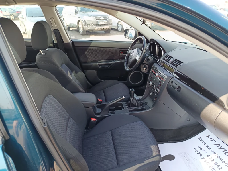 Mazda 3 1.6i, снимка 12 - Автомобили и джипове - 49287801