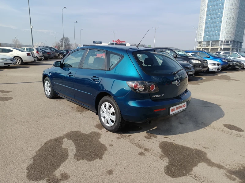 Mazda 3 1.6i, снимка 6 - Автомобили и джипове - 49287801