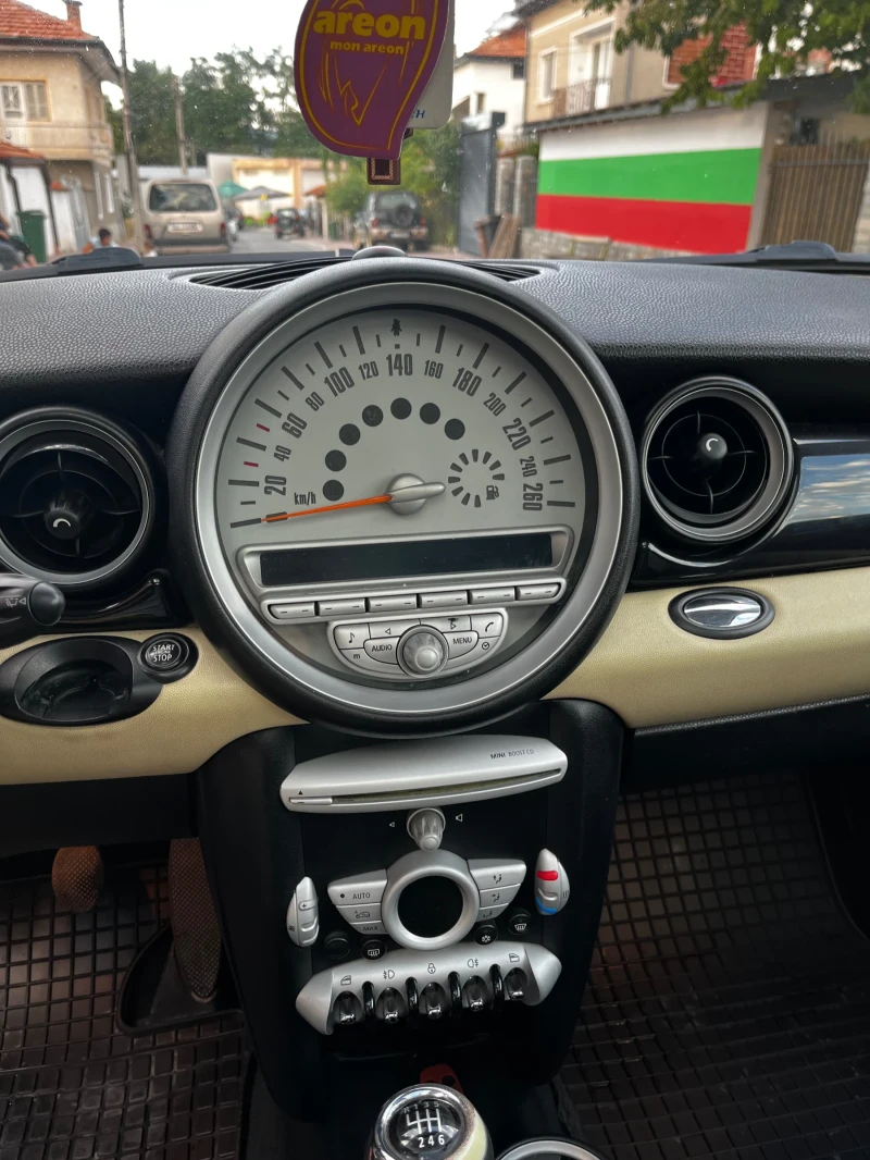 Mini Cooper 1.6, снимка 10 - Автомобили и джипове - 52334523