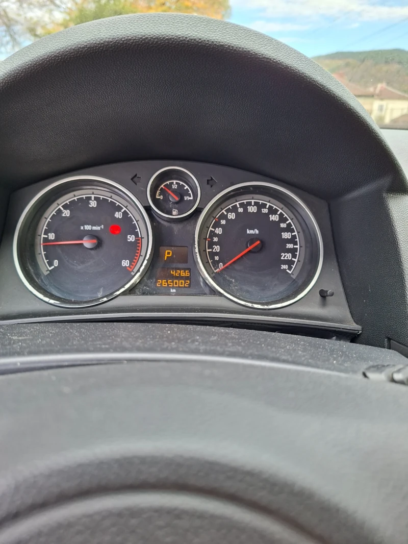 Opel Astra, снимка 9 - Автомобили и джипове - 52532565