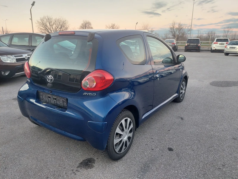 Toyota Aygo 1.0i АВТОМАТИК КЛИМА, снимка 3 - Автомобили и джипове - 52702502