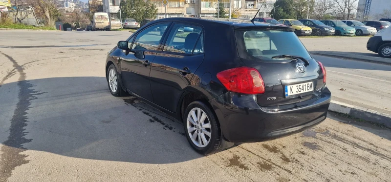 Toyota Auris, снимка 3 - Автомобили и джипове - 52791081