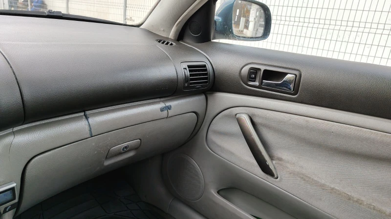 VW Passat, снимка 6 - Автомобили и джипове - 52816168