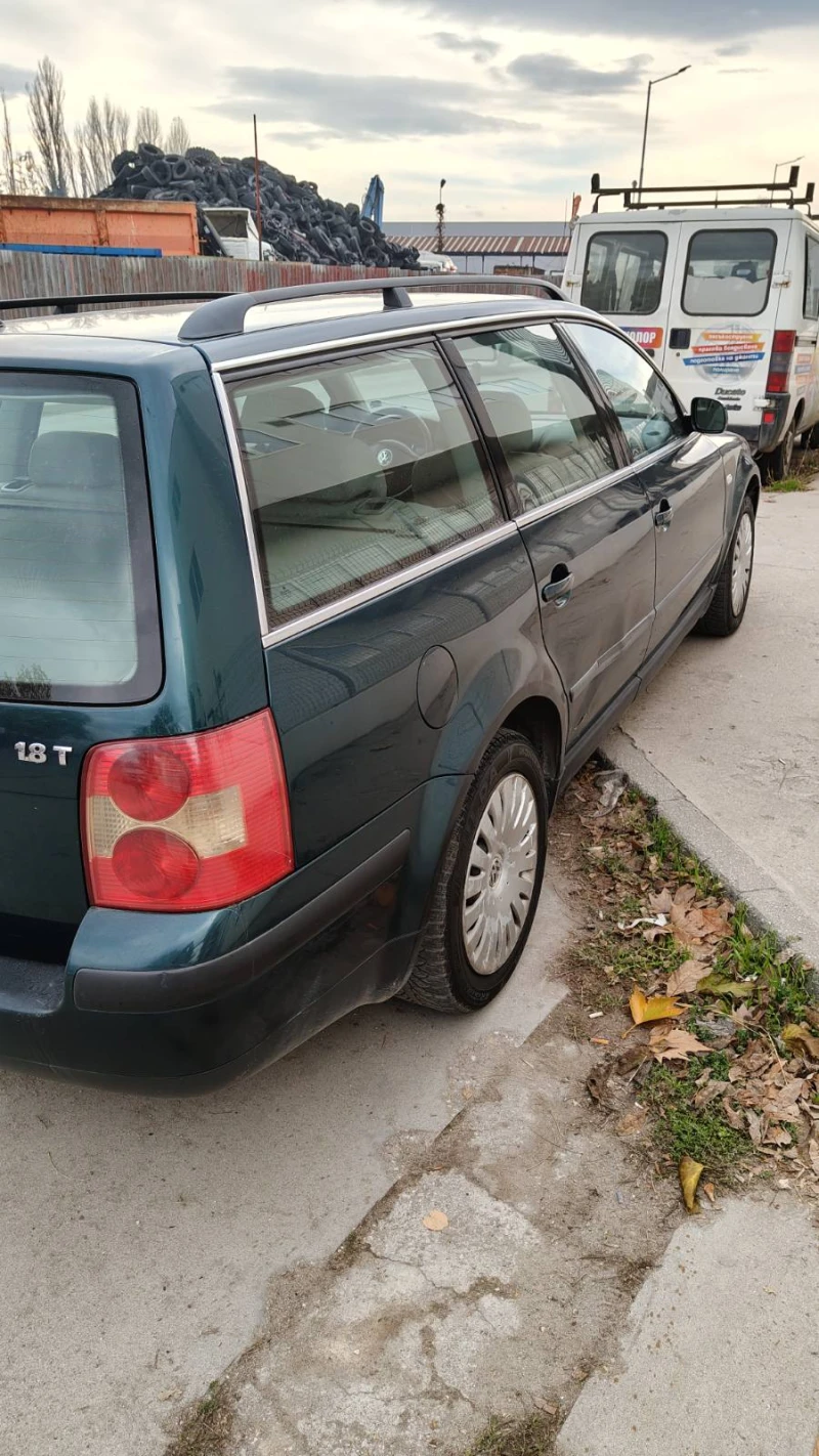 VW Passat, снимка 4 - Автомобили и джипове - 52816168