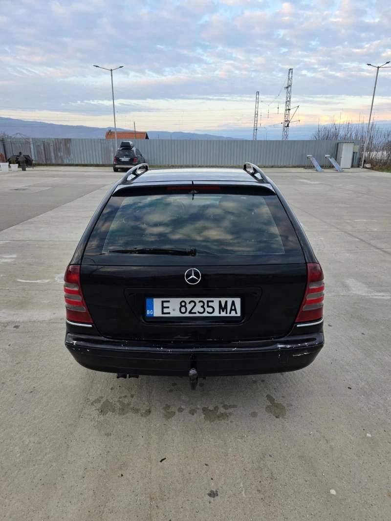 Mercedes-Benz C 270, снимка 4 - Автомобили и джипове - 53328237
