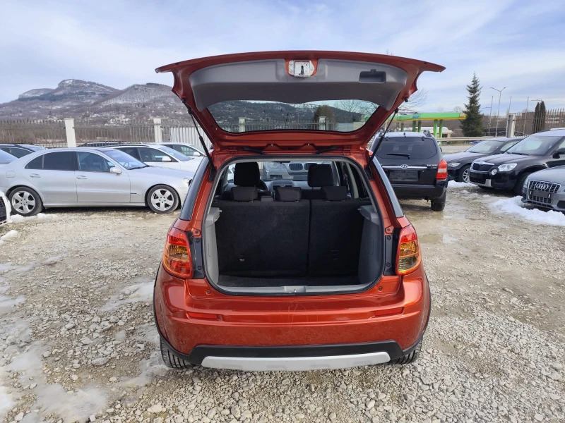 Suzuki SX4 1.6 бензин 4х4, снимка 7 - Автомобили и джипове - 53562835